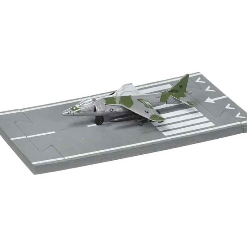 Toys-Daron Runway24 Diecast Metal Toy with Runway Section - AV8b Green Camoflage - Your Source for Gaming Essentials