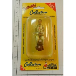 Sale Elita Modelle 10115 Man siting tan suit with luggage figure - Your Source for Gaming Essentials Trains