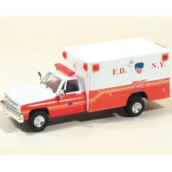 Outlet HO Trident Miniatures 90140 NYFD Ambulance - Your Source for Gaming Essentials Trains