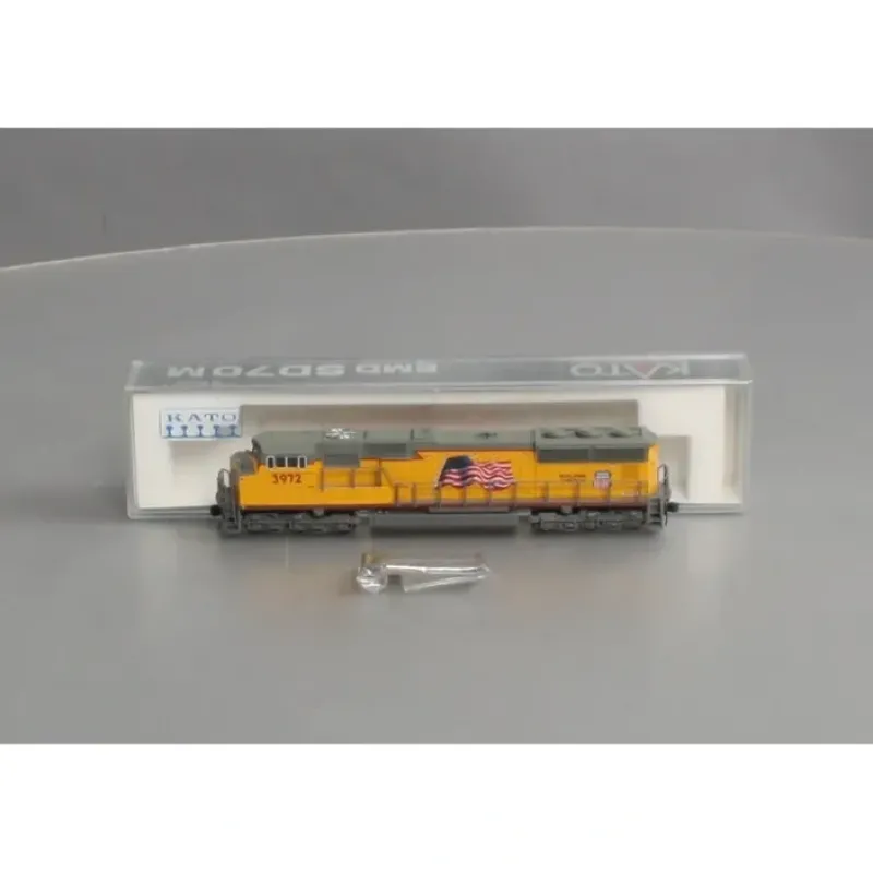 Best Kato 176-7504 N Scale Union Pacific SD70M Diesel Locomotive #3972 LN/Box - Your Source for Gaming Essentials