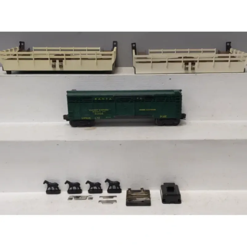 Sale Lionel 3356 Vintage O Gauge Santa Fe Operating Horse Car & Platforms VG - Your Source for Gaming Essentials Trains