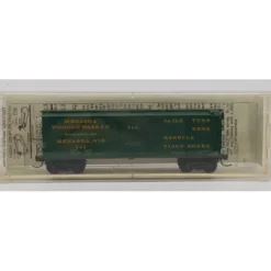 Best Micro-Trains 04200040 N Menasha Woodenware 40' Double Sheathed Boxcar #242 NIB - Your Source for Gaming Essentials Trains