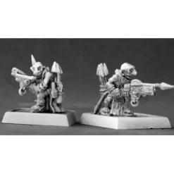 Tabletop Miniatures>Reaper Miniatures Bloodstone Gnome Pinners (9) 06212 Warlord Army Pack Unpainted - Your Source for Gaming Essentials