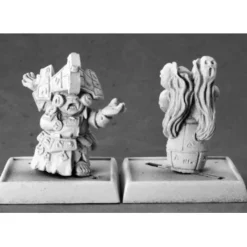 Tabletop Miniatures-Szerda, Bloodstone Gnome Priestess #14625 Bloodstone Gnomes Unpainted - Your Source for Gaming Essentials