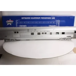 USA Trains 310003 G Santa Fe "San Acacia" Combine Car - Metal Wheels - Your Source for Gaming Essentials* Discount