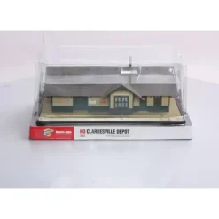 Walthers 933-2842 Cream & Green Clarkesville Depot - Your Source for Gaming Essentials Discount