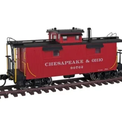 Walthers 920-103155 HO Chesapeake & Ohio 25' Wood Caboose - Ready to Run #90762 - Your Source for Gaming Essentials Outlet