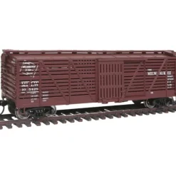 Walthers 910-4512 HO MILW 40' Stock Car w/Dreadnaught Ends Ready to Run #105428 - Your Source for Gaming Essentials* Discount